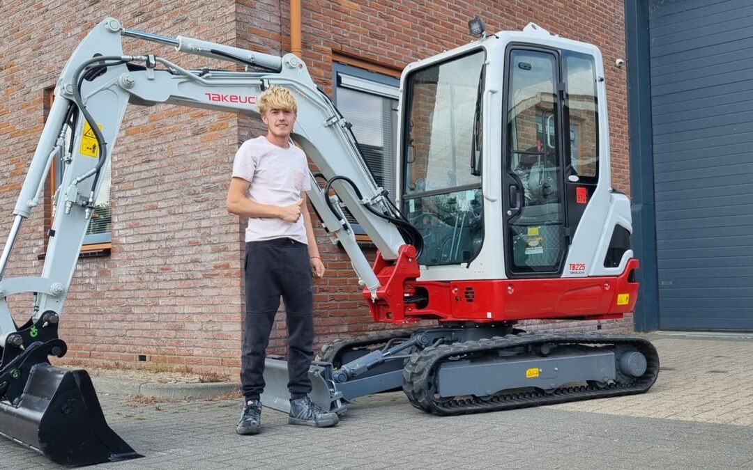 Takeuchi TB225 StageV minigraver voor TRM Infra